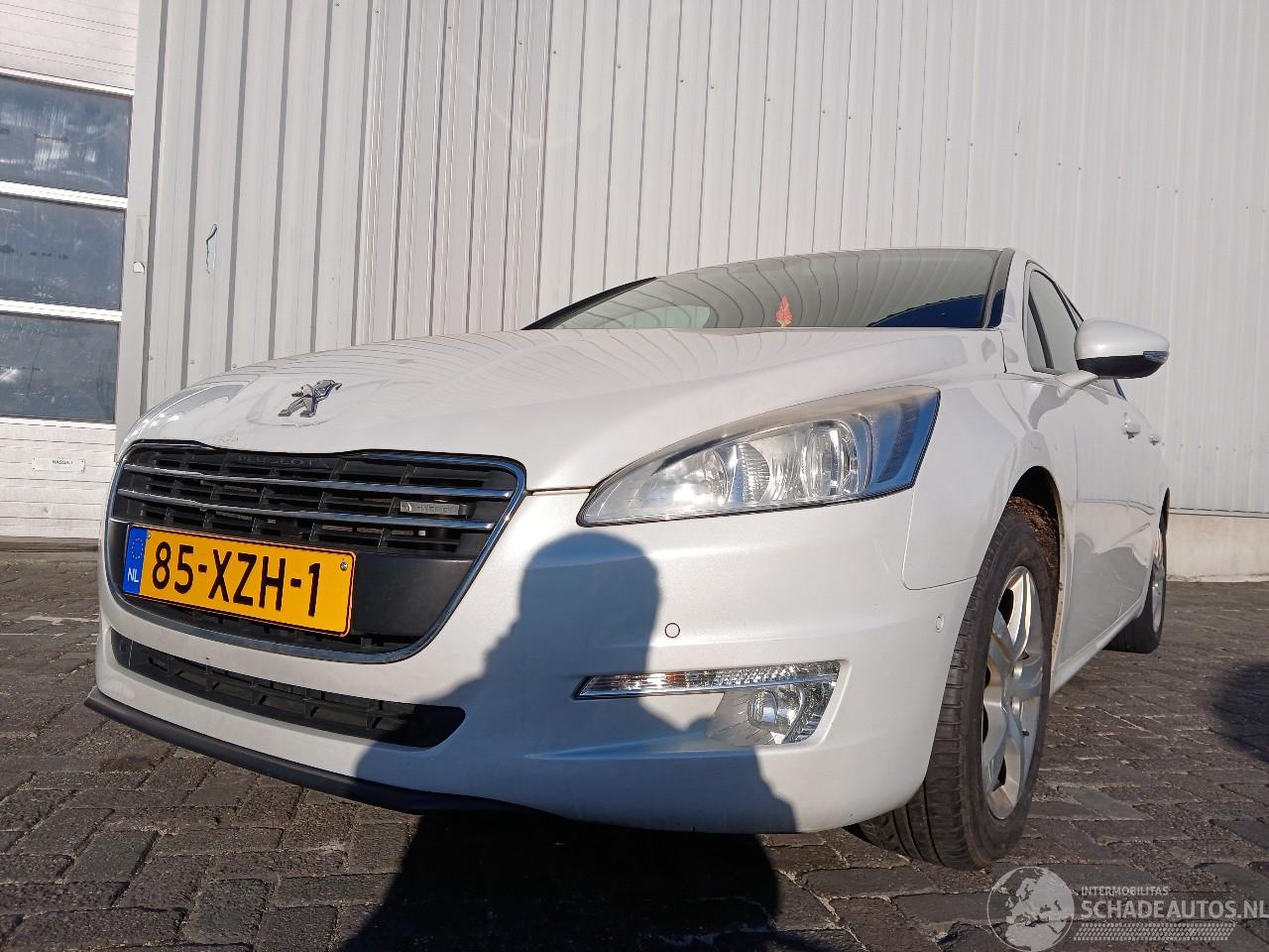 Peugeot 508 508 (8D) Sedan 2.0 HYbrid4 16V (DW10CTED4(RHC)) [147kW]  (11-2010/12-2=
018)