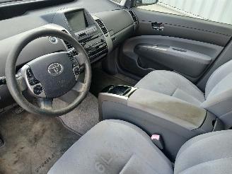 Toyota Prius Prius (NHW20) Liftback 1.5 16V (1NZ-FXE) [82kW]  (09-2003/12-2009) picture 11