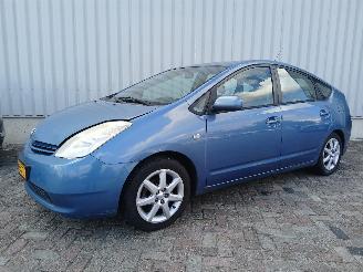 Toyota Prius Prius (NHW20) Liftback 1.5 16V (1NZ-FXE) [82kW]  (09-2003/12-2009) picture 3