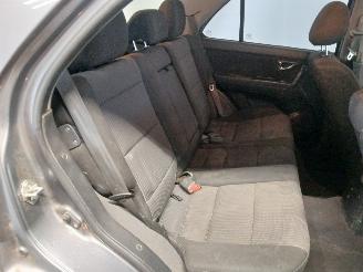 Kia Sorento Sorento I (JC) SUV 3.3 V6 24V (G6DB) [182kW]  (02-2007/10-2009) picture 10