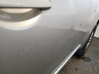 Mitsubishi Outlander Outlander (CW) SUV 2.4 16V Mivec 4x2 (4B12) [125kW]  (11-2006/11-2012)= picture 24