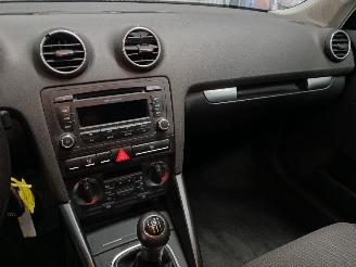 Audi A3 A3 Sportback (8PA) Hatchback 5-drs 1.8 TFSI 16V (BYT) [118kW]  (11-200=
6/03-2013) picture 18