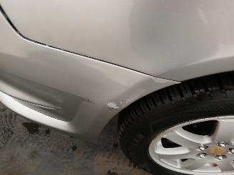 Subaru Impreza Impreza II Plus (GG) Hatchback 5-drs 1.5 16V AWD (EL15) [77kW]  (05-20=
06/02-2008) picture 20