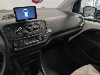 Skoda Citigo Citigo Hatchback 1.0 12V (CHYA) [44kW]  (10-2011/08-2019) picture 14