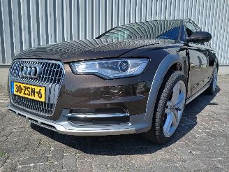 Avarii autoturisme Audi A6 A6 Allroad Quattro (C7) Combi 3.0 TDI V6 24V (CDUD) [180kW]  (01-2012/=
06-2016) 2013/1