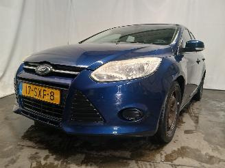 krockskadad bil auto Ford Focus Focus 3 Wagon Combi 1.6 EcoBoost 16V 150 (JQDB(Euro 5)) [110kW]  (07-2=
010/05-2018) 2011/12