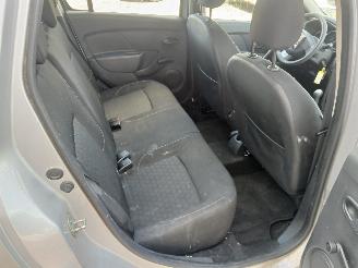 Dacia Logan Logan MCV II/Sandero Wagon (7S) Combi 1.2 16V (D4F-732(D4F-F7)) [55kW]=
  (02-2013/02-2017) picture 9