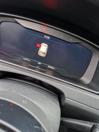 Volkswagen Golf Golf VII (AUA) Hatchback 2.0 R 4Motion 16V (DNUE) [221kW]  (11-2013/08=
-2020) picture 2