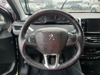 Peugeot 208 208 I (CA/CC/CK/CL) Hatchback 1.6 HDi 115 16V (DV6C(9HD)) [84kW]  (03-=
2012/12-2019) picture 18