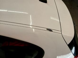 BMW 1-serie 1 serie (E81) Hatchback 3-drs 118i 16V (N43-B20A) [105kW]  (09-2006/12=
-2011) picture 21