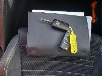 Volkswagen Scirocco Scirocco (137/13AD) Hatchback 3-drs 1.4 TSI 160 16V (CAVD) [118kW]  (0=
5-2008/11-2017) picture 17