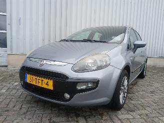 Coche accidentado Fiat Punto Grande Punto (199) Hatchback 1.3 JTD Multijet 16V VGT (199.B.4000(Euro=
 5)) [62kW]  (04-2010/...) 2012/1