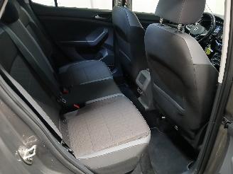 Volkswagen T-Cross T-Cross SUV 1.0 TSI 110 12V (DLAA) [81kW]  (06-2020/...) picture 10