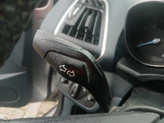 Ford C-Max C-Max (DXA) MPV 1.0 Ti-VCT EcoBoost 12V 125 (M1DA(Euro 5)) [92kW]  (10=
-2012/06-2019) picture 13