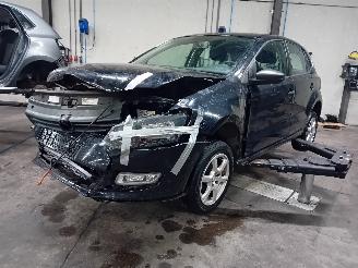 Autoverwertung Volkswagen Polo Polo V (6R) Hatchback 1.2 12V BlueMotion Technology (CGPA(Euro 5)) [51=
kW]  (06-2009/05-2014) 2009/9