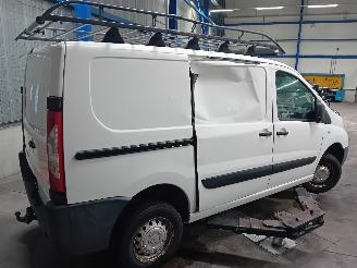 Citroën Jumpy Jumpy (G9) Van 1.6 HDI (DV6UC(9HM)) [66kW]  (01-2007/12-2016) picture 3