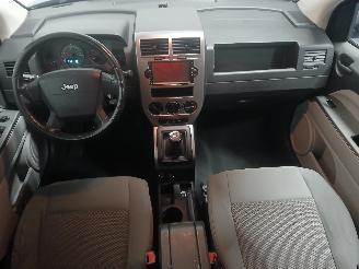 Jeep Compass Compass I (MK49) SUV 2.4 16V 4x4 (ERZ) [125kW]  (09-2006/12-2016) picture 11