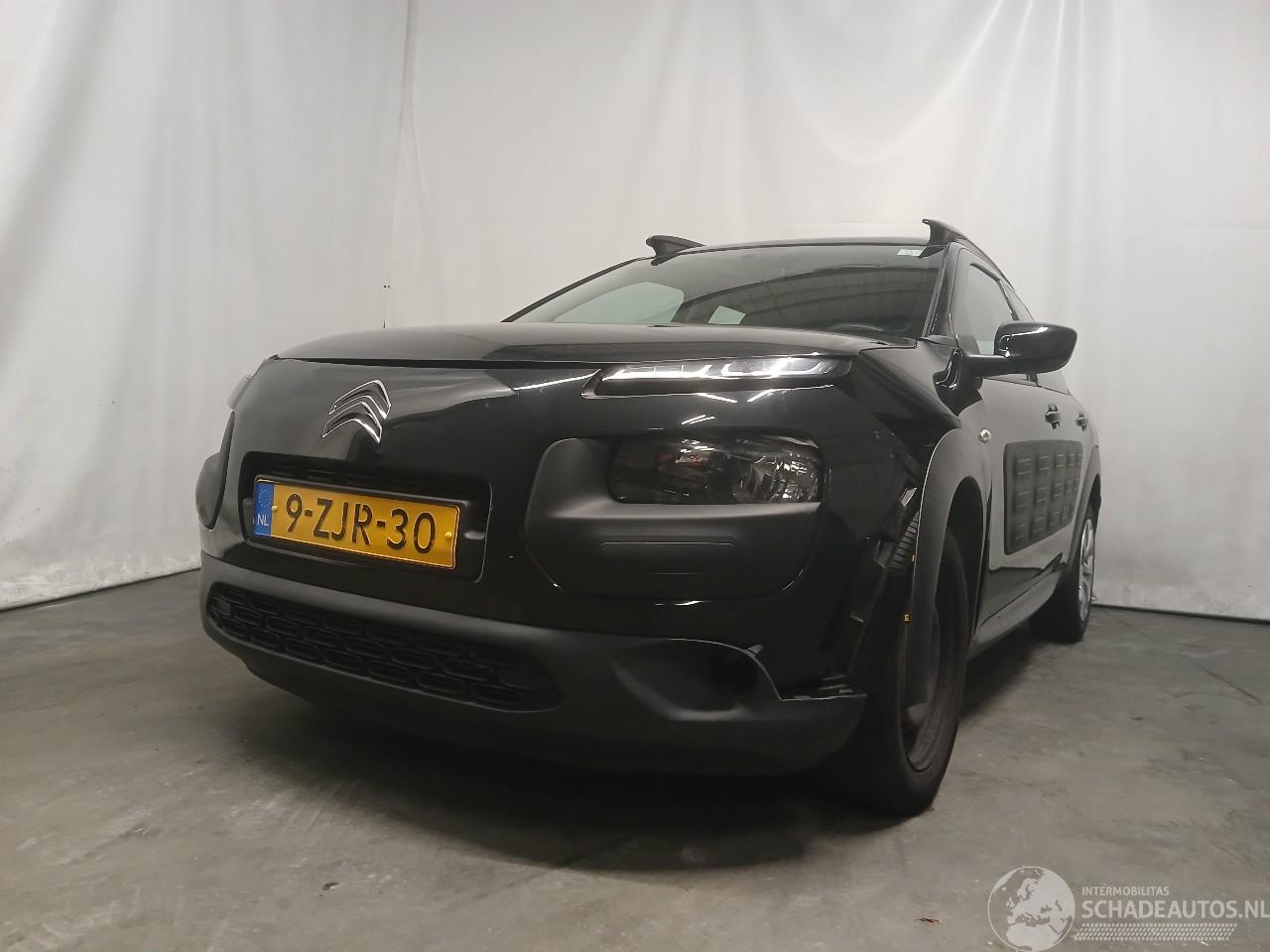 Citroën C4 C4 Cactus (0B/0P) Hatchback 5-drs 1.2 PureTech 82 12V (EB2F(HMZ)) [60k=
W]  (09-2014/...)