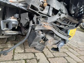 Renault Mégane Megane IV Estate (RFBK) Combi 5-drs 1.3 TCE 140 16V (H5H-450(H5H-A4)) =
[103kW]  (01-2018/...) picture 22