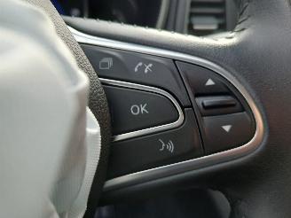 Renault Mégane Megane IV Estate (RFBK) Combi 5-drs 1.3 TCE 140 16V (H5H-450(H5H-A4)) =
[103kW]  (01-2018/...) picture 14