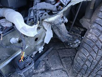 Skoda Superb Superb (3V3) Liftback 1.8 TSI 16V (CJSA) [132kW]  (03-2015/06-2024) picture 26