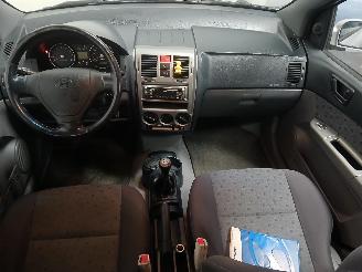 Hyundai Getz Getz Hatchback 1.3i 12V (G4EA) [60kW]  (09-2002/03-2004) picture 11