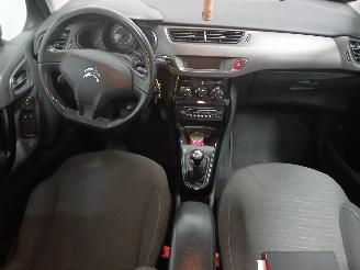 Citroën C3 C3 (SC) Hatchback 5-drs 1.6 BlueHDI 100 (DV6FD(BHY)) [73kW]  (07-2014/=
01-2017) picture 10