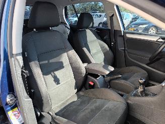 Volkswagen Golf Golf VI (5K1) Hatchback 1.4 TSI 122 16V (CAXA(Euro 5)) [90kW]  (10-200=
8/11-2012) picture 11