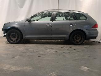 Volkswagen Golf Golf VI (5K1) Hatchback 1.2 TSI BlueMotion (CBZB) [77kW]  (11-2008/11-=
2012) picture 4