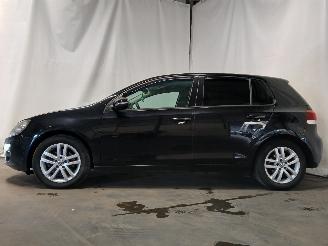 Volkswagen Golf Golf VI (5K1) Hatchback 1.2 TSI BlueMotion (CBZB) [77kW]  (11-2008/11-=
2012) picture 4