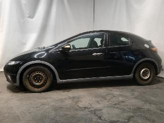 Honda Civic Civic (FK/FN) Hatchback 2.2 i-CTDi 16V (N22A2) [103kW]  (09-2005/01-20=
12) picture 4