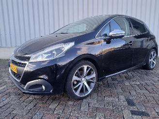 Peugeot 208 208 I (CA/CC/CK/CL) Hatchback 1.2 12V e-THP PureTech 110 (EB2DT(HNZ)) =
[81kW]  (01-2013/12-2019) picture 3