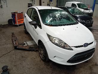 Ford Fiesta Fiesta 6 (JA8) Hatchback 1.25 16V (STJC) [44kW]  (06-2008/06-2017) picture 2