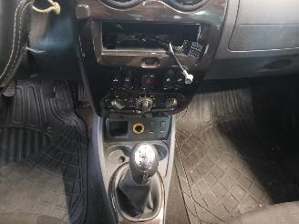 Dacia Duster Duster (HS) SUV 1.6 16V (K4M-690(K4M-F6)) [77kW]  (04-2010/01-2018) picture 17