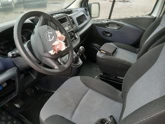 Opel Vivaro Vivaro Van 1.6 CDTi BiTurbo 125 (R9M-452(R9M-D4)) [92kW]  (03-2016/12-=
2019) picture 13