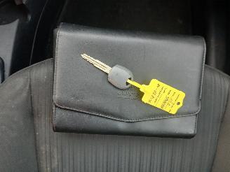 Kia Sportage Sportage (JE) Terreinwagen 2.0 CVVT 16V 4x2 (G4GC) [104kW]  (09-2004/1=
1-2010) picture 21