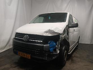 damaged passenger cars Volkswagen Transporter Transporter T6 Van 2.0 TDI DRF (CXGB) [75kW]  (04-2015/12-2019) 2018/10