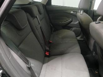 Ford Focus Focus 3 Hatchback 1.0 Ti-VCT EcoBoost 12V 100 (M2DA(Euro 5)) [74kW]  (=
02-2012/05-2018) picture 10