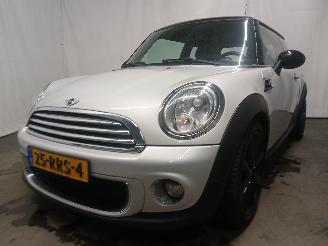 Auto incidentate Mini Mini Mini (R56) Hatchback 1.6 16V Cooper (N16-B16A) [90kW]  (09-2009/11-201=
3) 2011/7