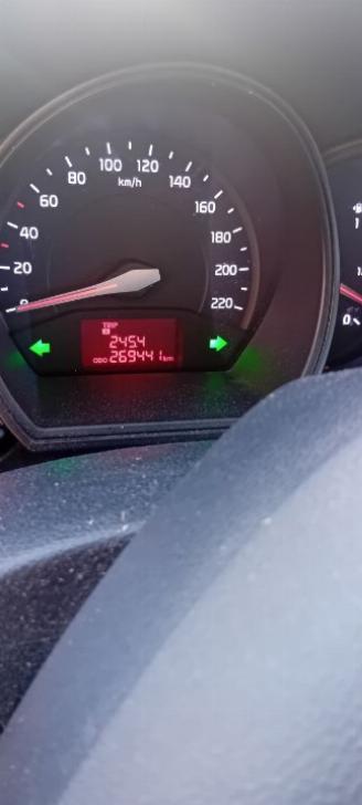 Kia Rio Rio III (UB) Hatchback 1.2 CVVT 16V (G4LA5) [63kW]  (09-2011/12-2017) picture 2