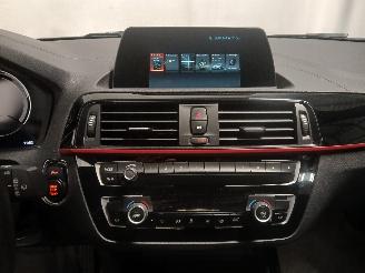 BMW 1-serie 1 serie (F20) Hatchback 5-drs 118i 1.5 TwinPower 12V (B38-B15A) [100kW=
]  (07-2015/06-2019) picture 15