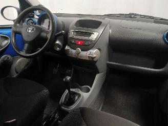 Toyota Aygo Aygo (B10) Hatchback 1.0 12V VVT-i (1KR-FE) [50kW]  (07-2005/05-2014) picture 10