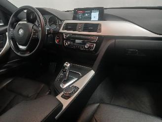 BMW 3-serie 3 serie Touring (F31) Combi 318i 1.5 TwinPower Turbo 12V (B38-B15A) [1=
00kW]  (07-2015/06-2019) picture 10