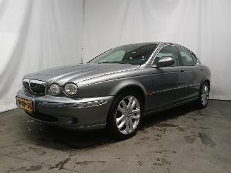 Jaguar X-type X-type Sedan 2.1 V6 24V (YB(AJ-V6)) [115kW]  (03-2002/11-2009) picture 3