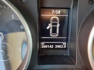 Volkswagen Golf Golf VI (5K1) Hatchback 1.2 TSI BlueMotion (CBZB) [77kW]  (11-2008/11-=
2012) picture 2