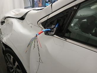 Renault Kadjar Kadjar (RFEH) SUV 1.3 TCE 140 FAP 16V (H5H-490(H5H-E4)) [103kW]  (08-2=
018/...) picture 14