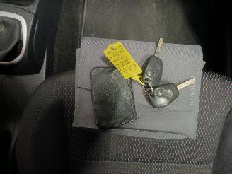 Renault Clio Clio III (BR/CR) Hatchback 1.4 16V (K4J-780) [72kW]  (06-2005/12-2012)= picture 21