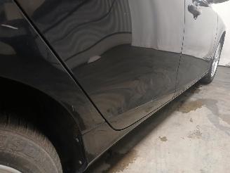 Volvo V-40 V40 (MV) Hatchback 5-drs 1.6 D2 (D4162T) [84kW]  (03-2012/12-2016) picture 20