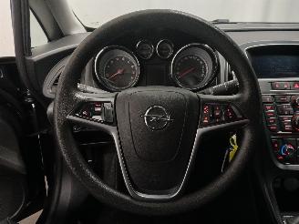 Opel Astra Astra J Sports Tourer (PD8/PE8/PF8) Combi 1.4 Turbo 16V (A14NEL(Euro 5=
)) [88kW]  (10-2010/10-2015) picture 19