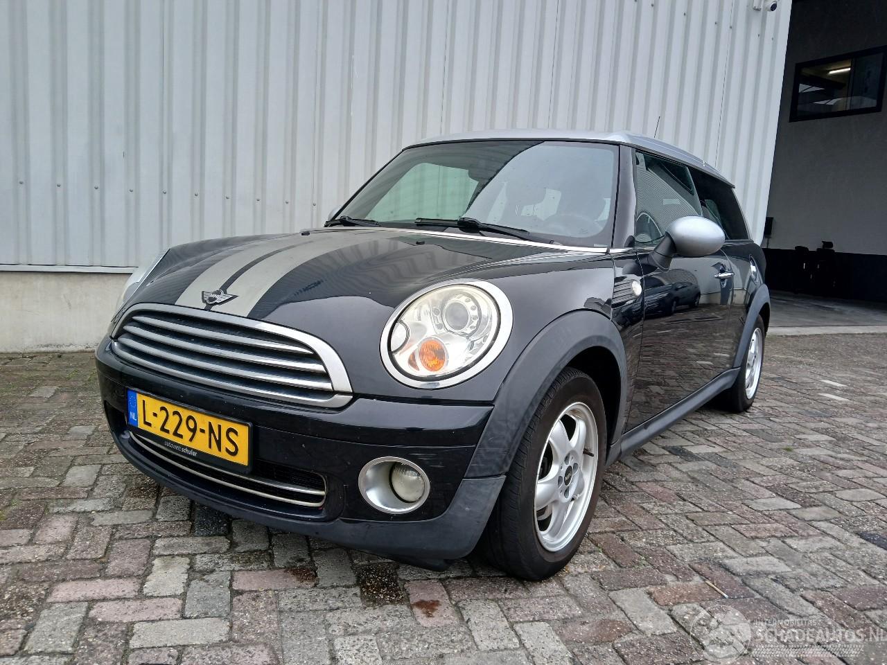 Mini Clubman Clubman (R55) Combi 1.6 16V Cooper (N12-B16A) [88kW]  (10-2007/12-2013=
)